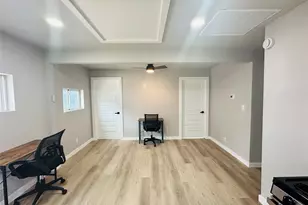 4018 Gano St, Houston, TX 77009 - Photo 9