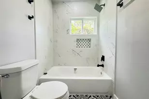 4018 Gano St, Houston, TX 77009 - Photo 11