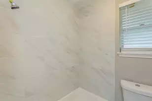 2715 Colony Dr, Sugar Land, TX 77479 - Photo 13