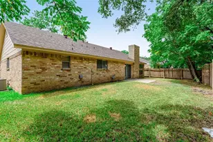 2715 Colony Dr, Sugar Land, TX 77479 - Photo 19