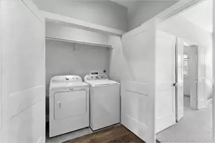 816 W 22nd St, Houston, TX 77008 - Photo 17