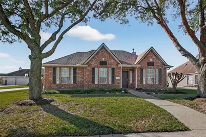 2834 Martina Drive, Friendswood, TX 77546 - Photo 3