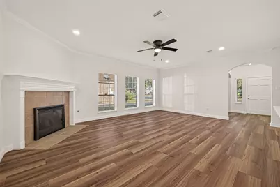 2834 Martina Drive, Friendswood, TX 77546 - Photo 9