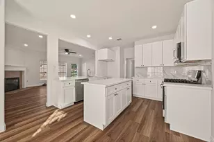 2834 Martina Dr, Friendswood, TX 77546 - Photo 17