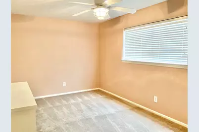 1022 Oak Leaf Street, La Porte, TX 77571 - Photo 27