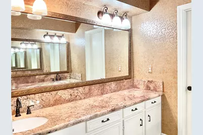 1022 Oak Leaf Street, La Porte, TX 77571 - Photo 39