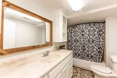 303 W Worsham Street, Willis, TX 77378 - Photo 13