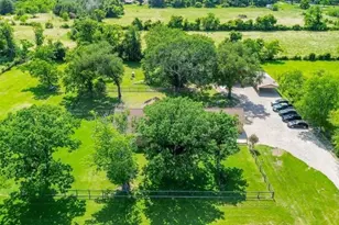 22035 Buescher Rd, Tomball, TX 77377 - Photo 5