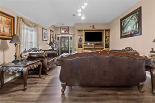 3725 Meadow Wood Dr, Pasadena, TX 77503 - Photo 5