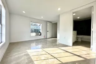 808 Oakhurst St, Houston, TX 77023 - Photo 7