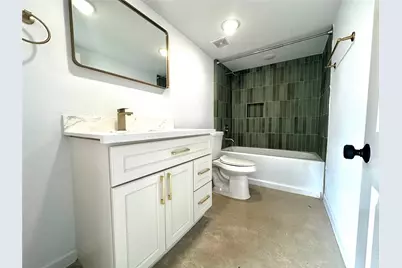 808 Oakhurst Street #3, Houston, TX 77023 - Photo 3