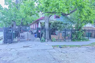 1006 Panama St, Houston, TX 77009 - Photo 1