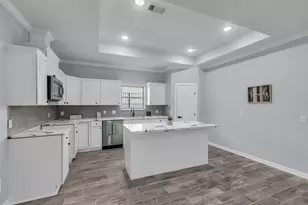 237 Camden Hills Dr, Montgomery, TX 77356 - Photo 5