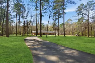 233 Pebble Creek, Livingston, TX 77351 - Photo 3