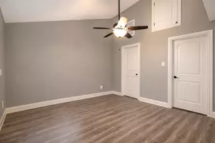 601 W Cleveland St, Baytown, TX 77520 - Photo 21