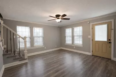 601 W Cleveland Street, Baytown, TX 77520 - Photo 11