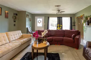 8438 Sonneville Dr, Houston, TX 77080 - Photo 5