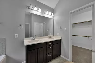 2407 Garden Shadow Drive, Conroe, TX 77384 - Photo 15