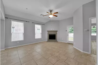 2407 Garden Shadow Drive, Conroe, TX 77384 - Photo 11