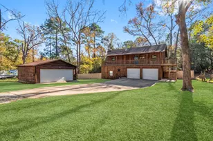 326 Timberline Dr, Onalaska, TX 77360 - Photo 1