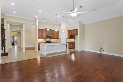 1219 Lazy Springs Lane, Pearland, TX 77581 - Photo 7