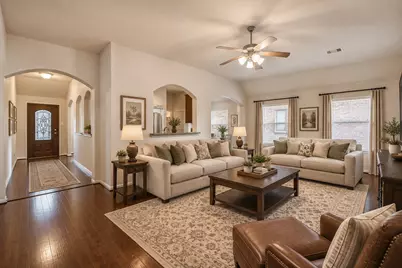 318 Lake Line Drive, Alvin, TX 77511 - Photo 9