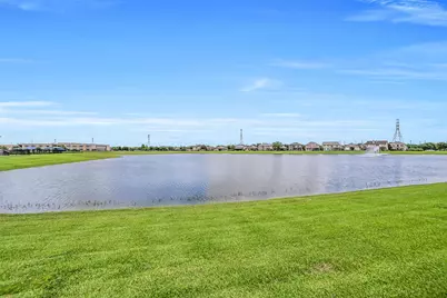 318 Lake Line Drive, Alvin, TX 77511 - Photo 29