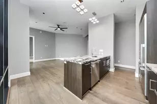 1409 Post Oak Blvd, Houston, TX 77056 - Photo 11