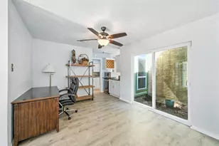 803 Bradwell Dr, Houston, TX 77062 - Photo 7