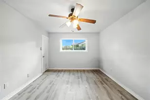 803 Bradwell Dr, Houston, TX 77062 - Photo 23