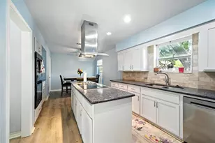 803 Bradwell Dr, Houston, TX 77062 - Photo 9