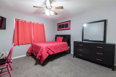 2022 Williamsburg Court N, League City, TX 77573 - Photo 15