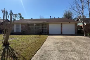 7615 Mosewood St, Houston, TX 77040 - Photo 1