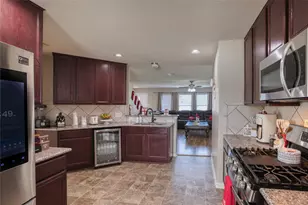 2830 N Red Birch Cir, Houston, TX 77038 - Photo 9