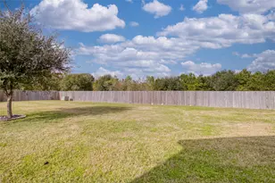 2830 N Red Birch Cir, Houston, TX 77038 - Photo 41