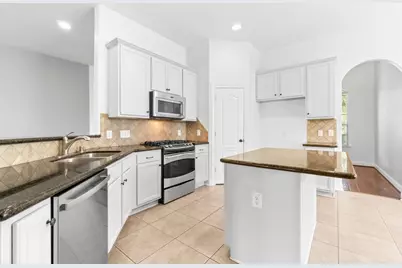 7 Fraiser Fir Place, Spring, TX 77389 - Photo 7