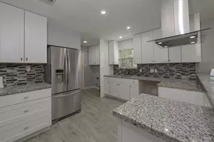 12714 Bauman Rd, Houston, TX 77037 - Photo 7