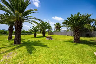 1051 Pompano Drive, Crystal Beach, TX 77617 - Photo 1