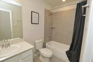 2051 W Darlington Oak Ct, Conroe, TX 77304 - Photo 37