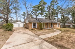 210 Bybee Dr, Conroe, TX 77301 - Photo 1