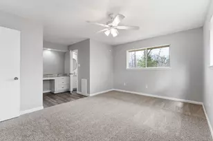 210 Bybee Dr, Conroe, TX 77301 - Photo 21