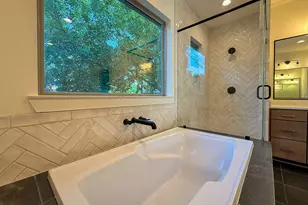 5329 Dora St, Houston, TX 77005 - Photo 27