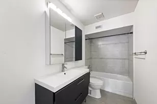 361 N Post Oak Ln, Houston, TX 77024 - Photo 21