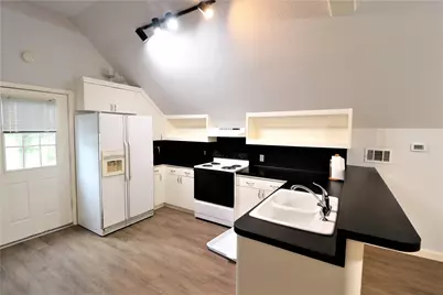 1702 Cougar Creek Street, Conroe, TX 77385 - Photo 11