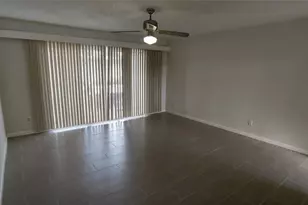 9017 Rue Cambon St, Houston, TX 77074 - Photo 3