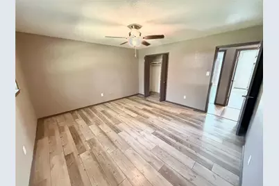 1809 N Valderas Street, Angleton, TX 77515 - Photo 13
