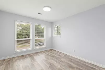 15119 Plaza Libre Drive, Houston, TX 77083 - Photo 21