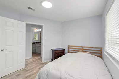 15119 Plaza Libre Drive, Houston, TX 77083 - Photo 23