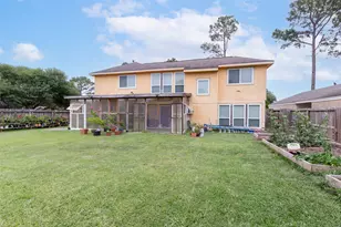 15119 Plaza Libre Dr, Houston, TX 77083 - Photo 29