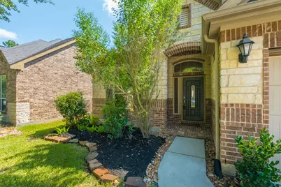 71 Sawbridge Circle, The Woodlands, TX 77389 - Photo 3